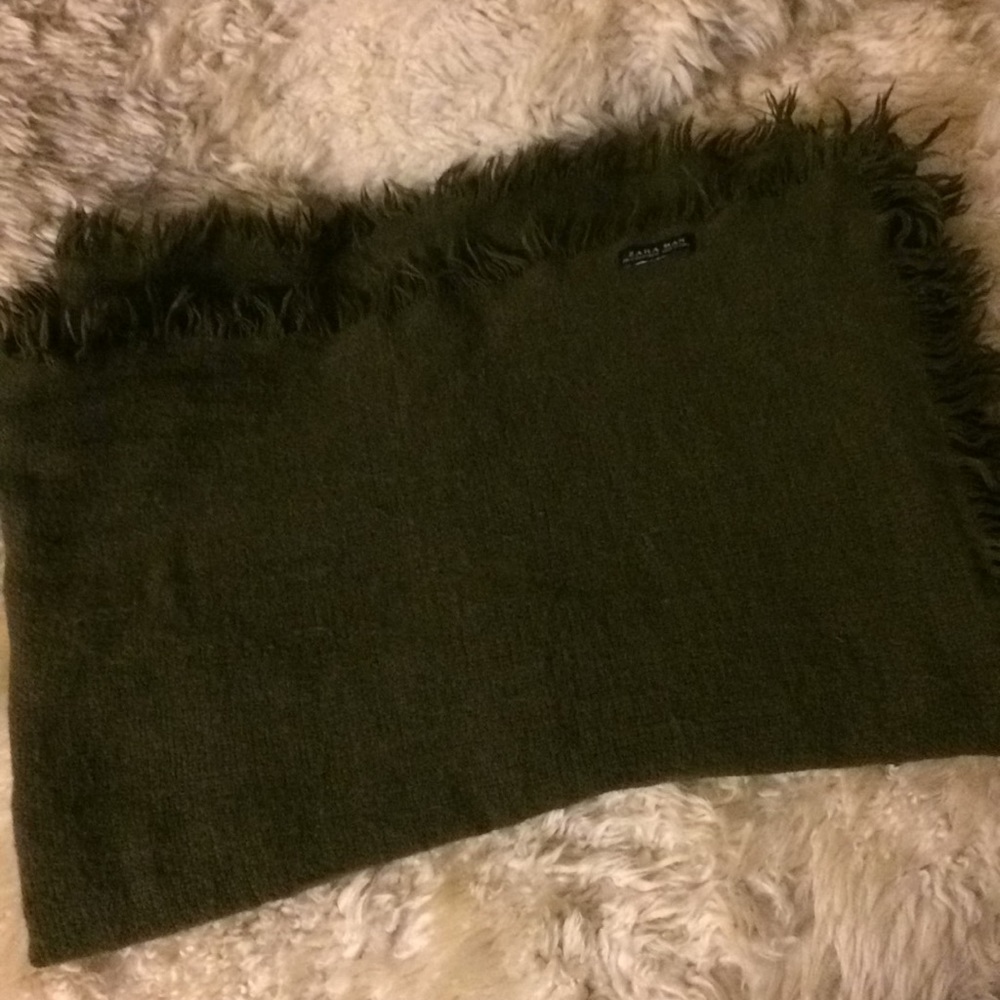 Zara Men olive green woven long wool blanket scarf - Picture 2 of 3